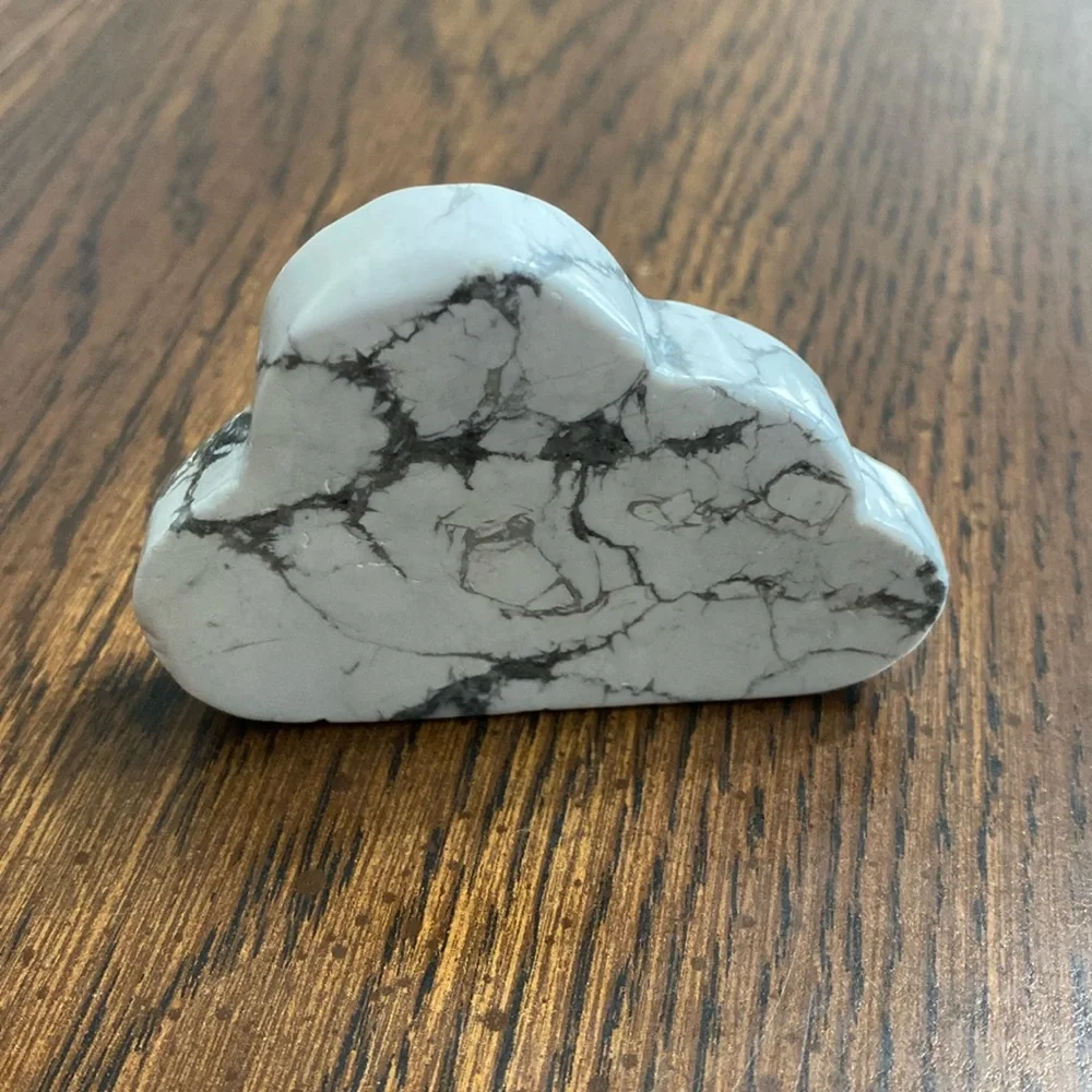 “5/$20” standable howlite crystal cloud carving